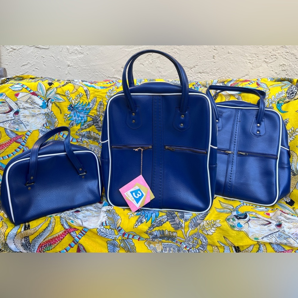 Set Of 3 Vintage Westport  Travel bags